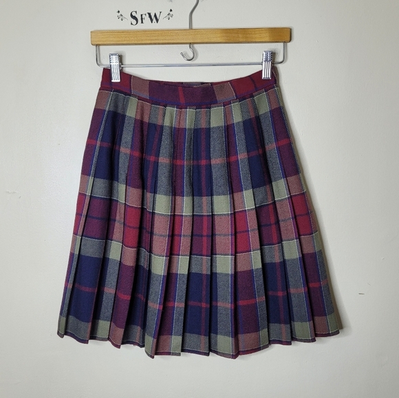 Talbots Wool Plaid Wrap Skirt Kilt Style Preppy Academia 6P - Picture 5 of 7